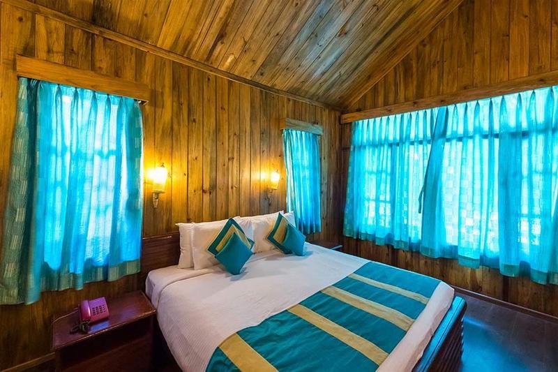 Symphony Palms Beach Resort And Spa Govind Nagar Esterno foto